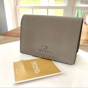 NWT authentic MK leather billfold wallet gray